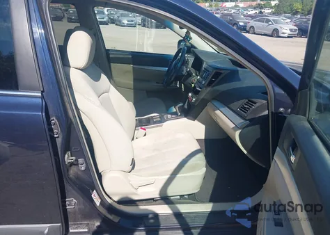 2012 Subaru Outback 2.5I Premium z USA, uszkodzony, nr VIN 4S4BRBGC4C3301153